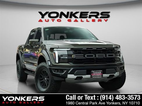Used 2025 Ford F150 Raptor image 16