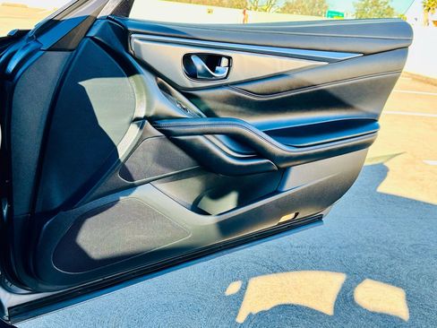 Used 2019 INFINITI Q60 3.0t w/ Cargo Package RWD image 25