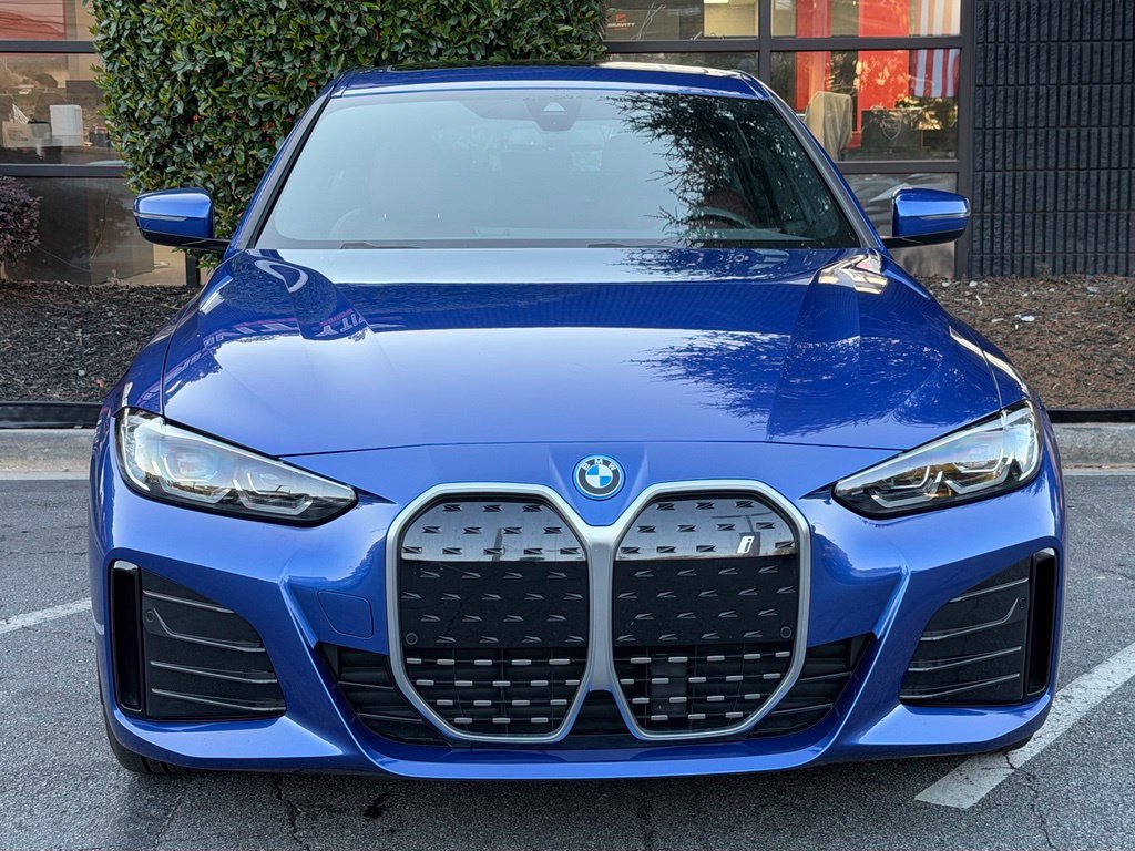 Used 2023 BMW i4 eDrive40 w/ M Sport Package RWD image 3