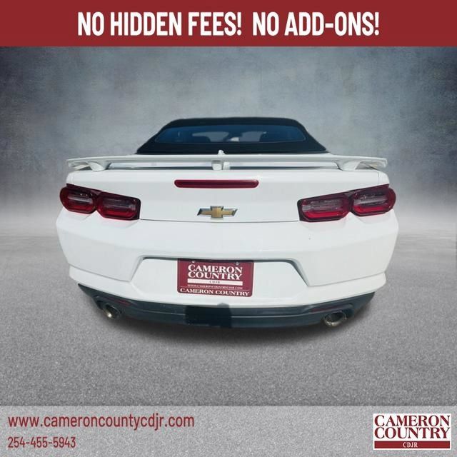 Used 2023 Chevrolet Camaro LT RWD image 4