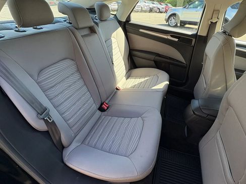Used 2016 Ford Fusion S FWD image 26