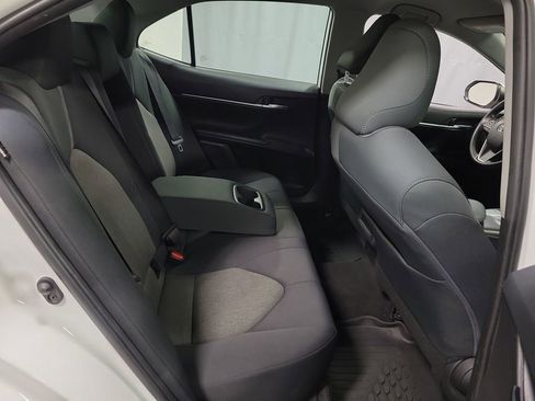Used 2022 Toyota Camry LE FWD image 25