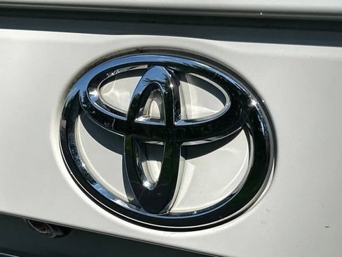 Used 2019 Toyota RAV4 XLE w/ Convenience Package AWD/4WD image 15