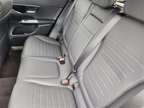 New 2026 Mercedes-Benz GLC 300 4MATIC image 12