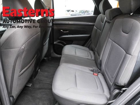 Used 2023 Hyundai Tucson SE image 21