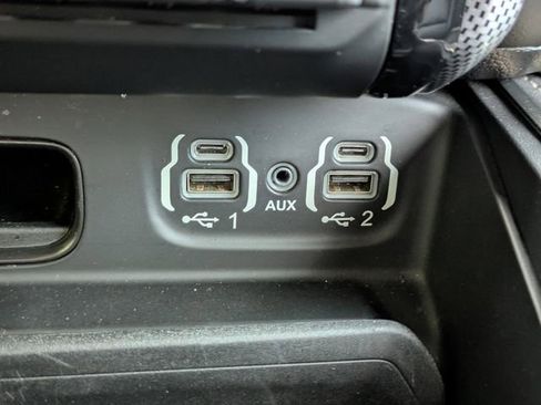 Used 2021 RAM 1500 Limited AWD/4WD image 26
