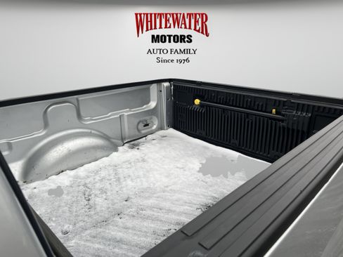 Used 2013 Ford F150 XLT w/ Luxury Equipment Group image 12