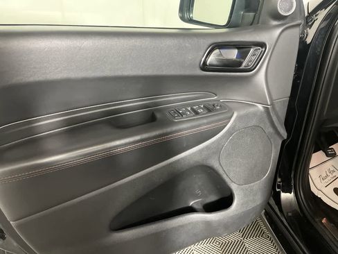 Used 2023 Dodge Durango GT image 13