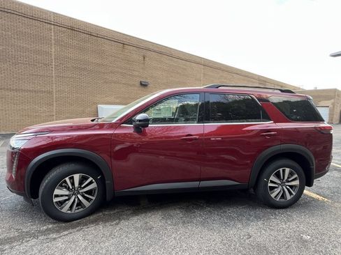 New 2026 Nissan Pathfinder SL AWD/4WD image 31