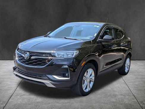Used 2023 Buick Encore GX Preferred w/ Cold Weather Comfort Package AWD/4WD image 8