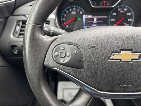 Used 2015 Chevrolet Impala LTZ image 31