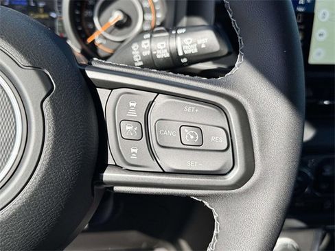 New 2025 Jeep Wrangler Unlimited Rubicon image 9