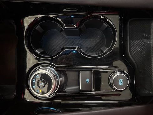 Used 2025 Ford Explorer Platinum image 40