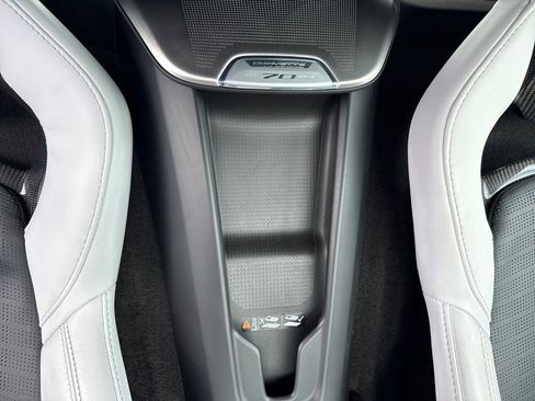 Used 2023 Chevrolet Corvette Stingray Preferred Cpe w/ 2LT image 33