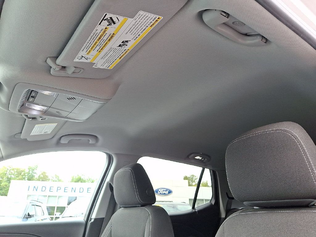Used 2022 GMC Terrain SLE w/ Driver Convenience Package AWD/4WD image 21