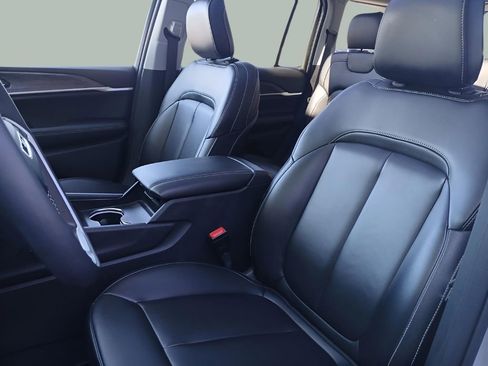 Used 2023 Jeep Grand Cherokee 4WD 4xe image 22