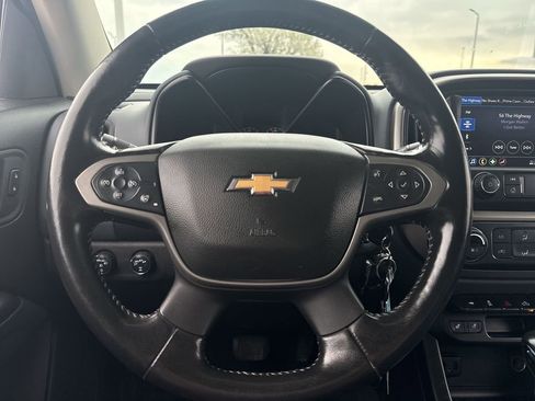 Used 2022 Chevrolet Colorado Z71 image 11
