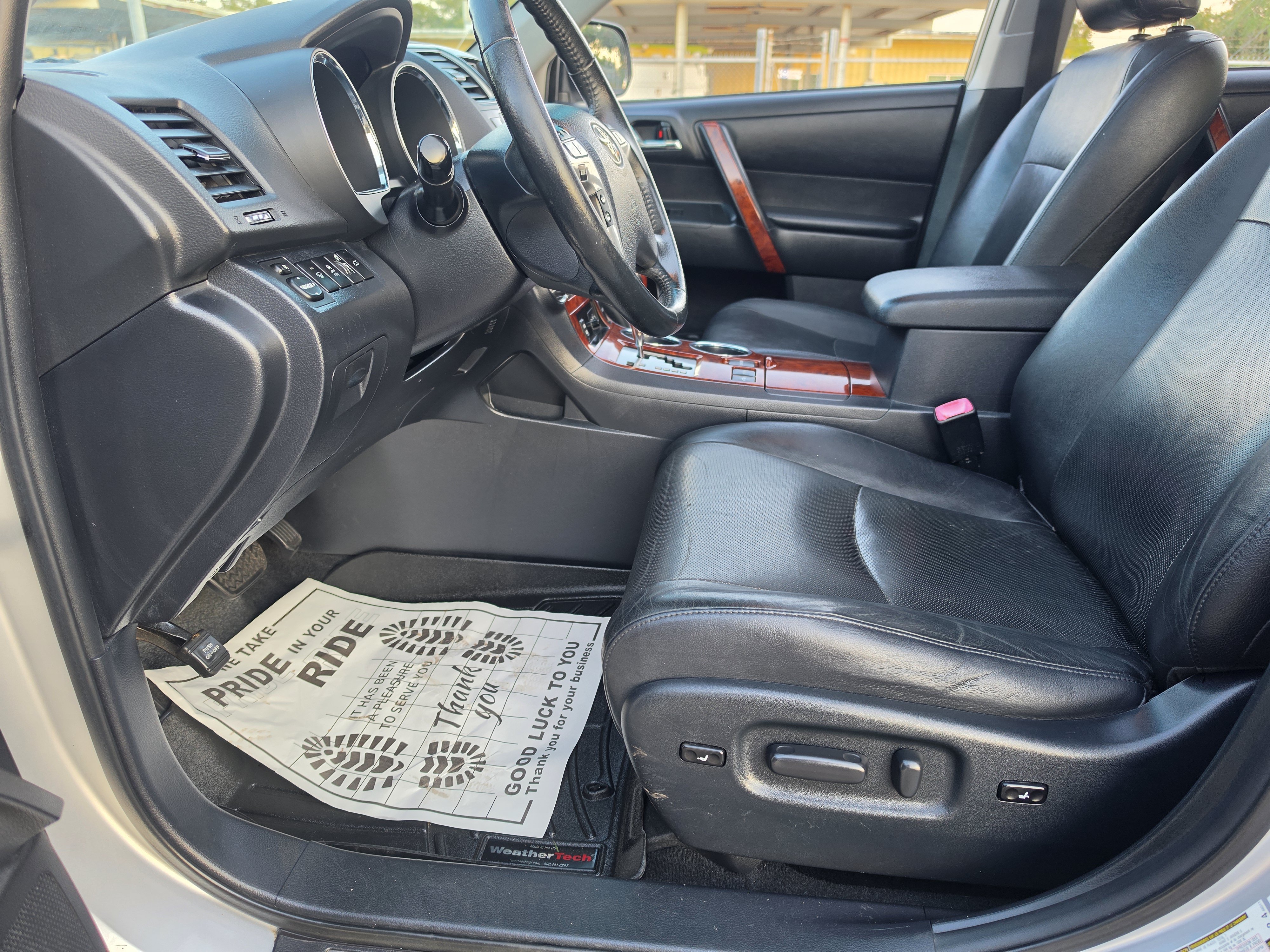 Used 2012 Toyota Highlander Limited AWD/4WD image 31