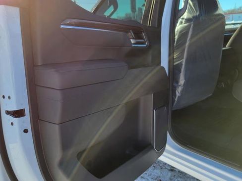 New 2026 Chevrolet Silverado 1500 LT image 22