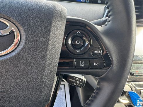 Used 2021 Toyota Prius Prime LE FWD image 19