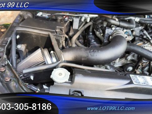 Used 2011 Jeep Wrangler Unlimited 70th Anniversary w/ Connectivity Group AWD/4WD image 33