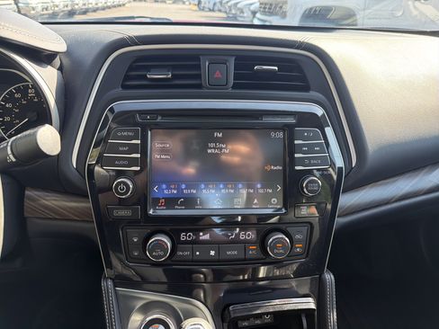 Used 2016 Nissan Maxima Platinum FWD image 23