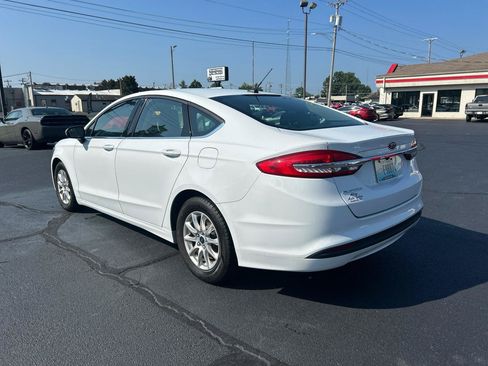 Used 2018 Ford Fusion S FWD image 7