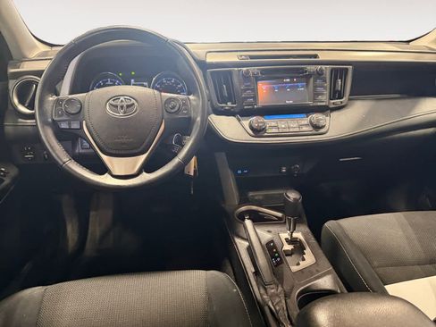 Used 2016 Toyota RAV4 XLE image 11