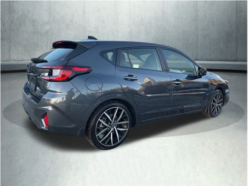 Used 2024 Subaru Impreza 2.0i Sport image 5