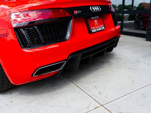 Used 2017 Audi R8 V10 image 61
