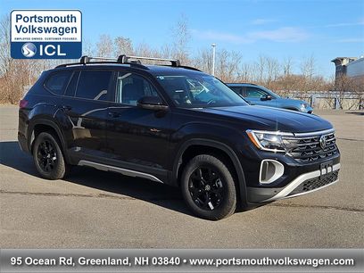 New 2025 Volkswagen Atlas Peak Edition SE