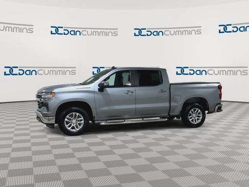 Used 2023 Chevrolet Silverado 1500 LT AWD/4WD image 6