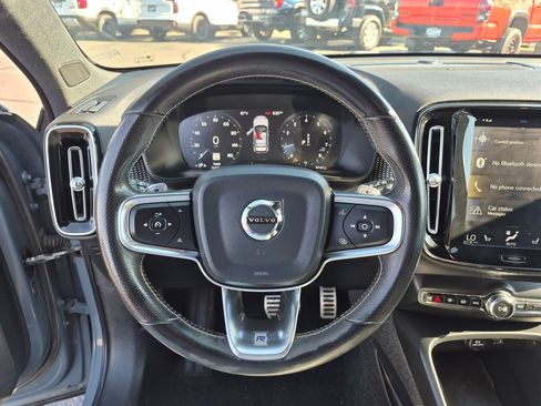 Used 2020 Volvo XC40 T5 R-Design AWD/4WD image 18