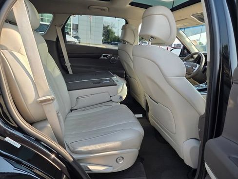 Used 2024 Genesis GV80 2.5T w/ Prestige Package AWD/4WD image 15