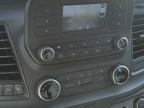 Used 2021 Ford Transit 350 XLT image 19