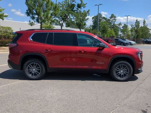 New 2025 GMC Acadia Elevation image 4