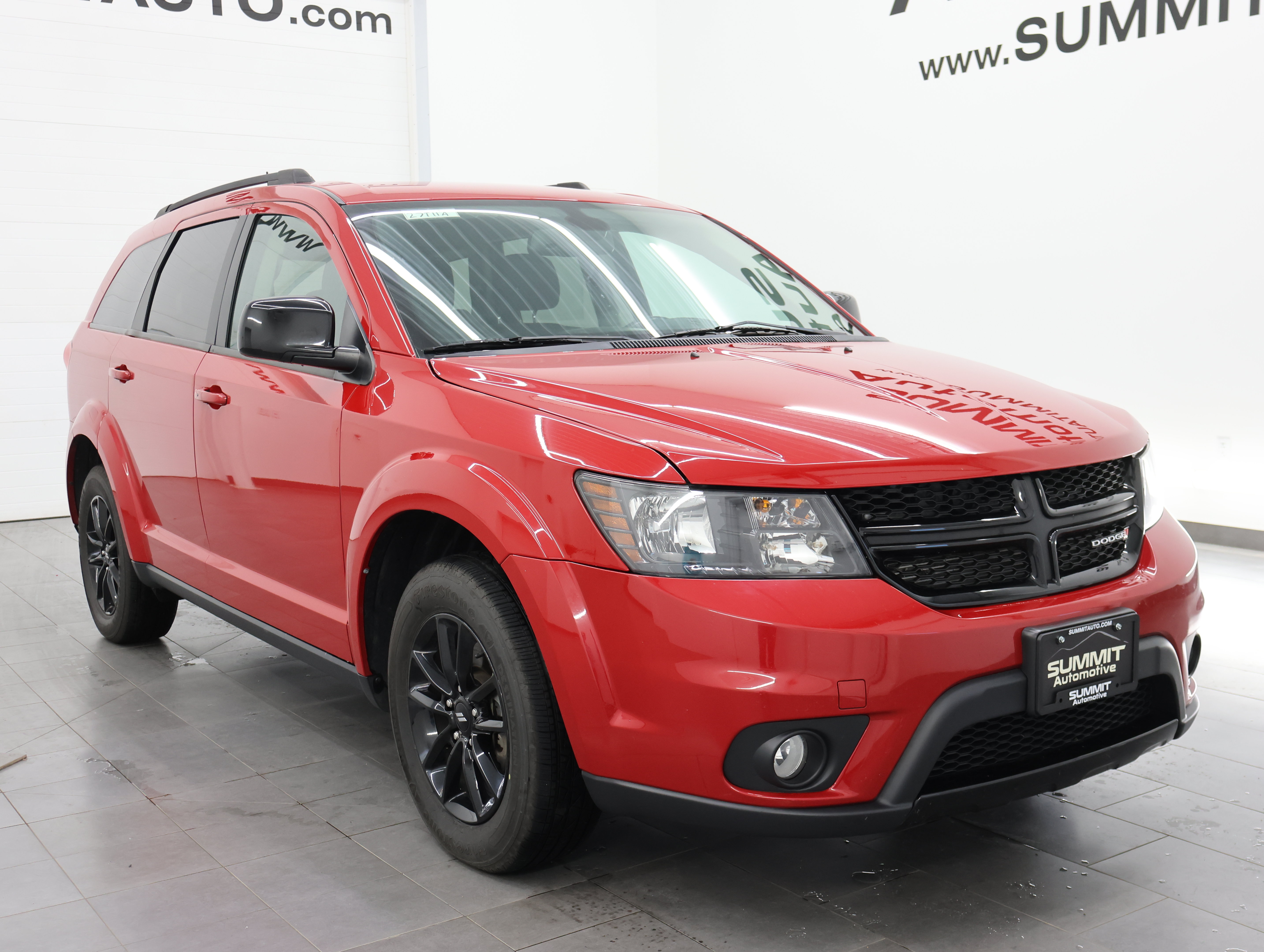 Used 2019 Dodge Journey SE w/ Connectivity Group AWD/4WD image 2