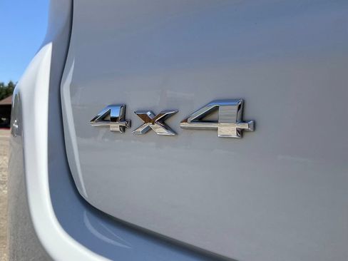 Used 2022 Jeep Compass Limited AWD/4WD image 17