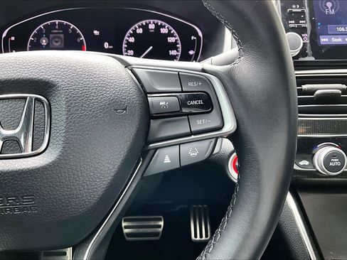 Used 2022 Honda Accord Sport image 22