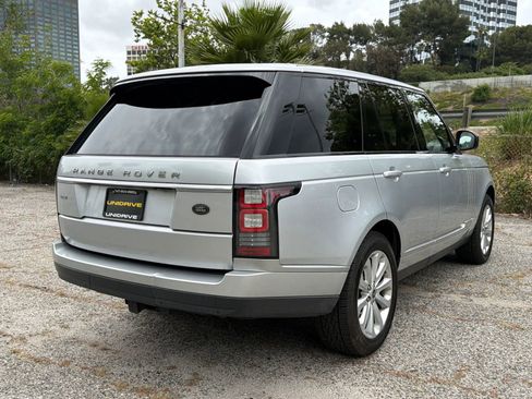 Used 2013 Land Rover Range Rover HSE AWD/4WD image 4