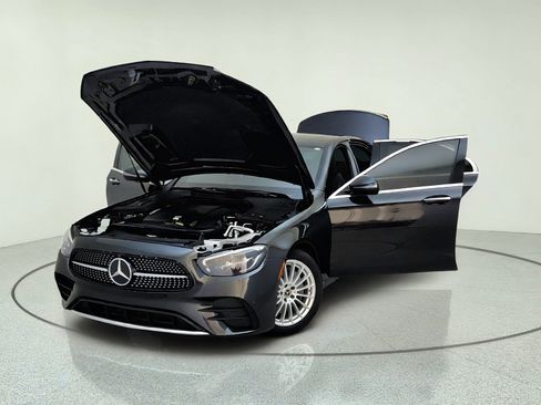 Used 2021 Mercedes-Benz E 350 Sedan image 17