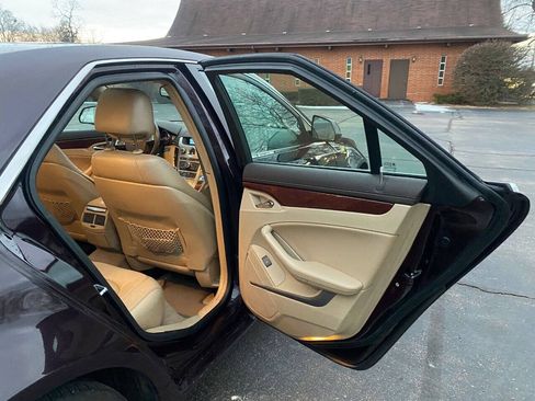 Used 2009 Cadillac CTS 3.6 AWD w/ Wood Trim Package image 11