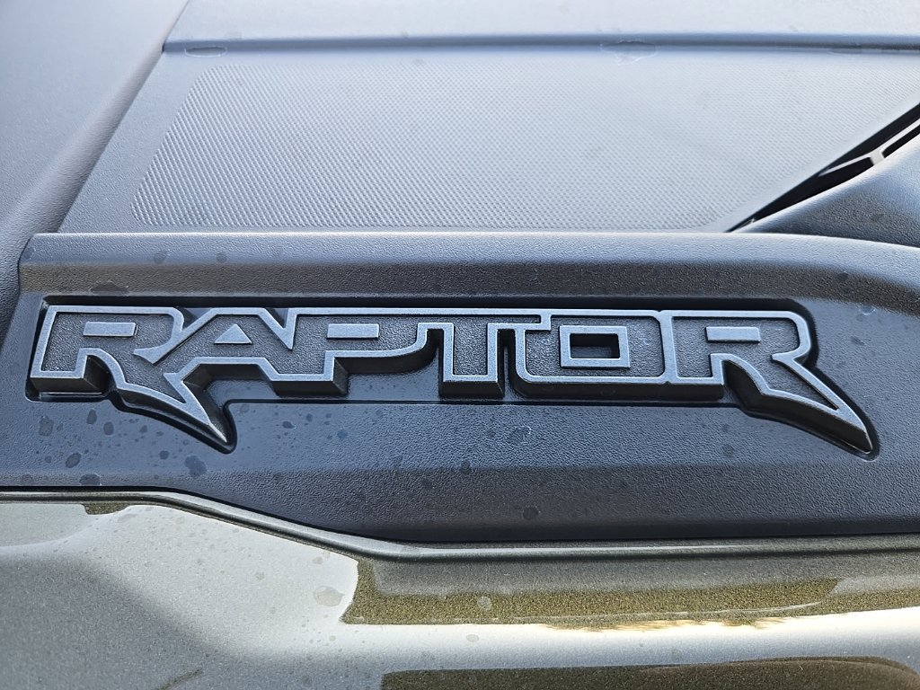 Used 2026 Ford Bronco Raptor w/ Interior Carbon Fiber Pack AWD/4WD image 9