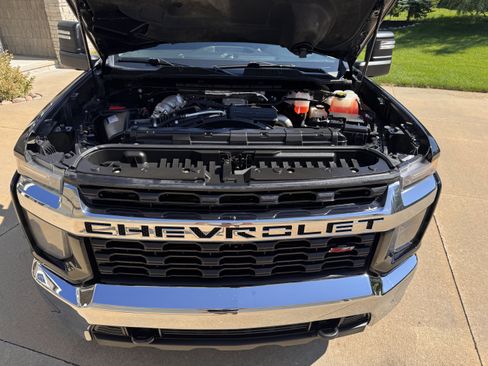 Used 2021 Chevrolet Silverado 2500 LT w/ Gooseneck/5TH Wheel Package AWD/4WD image 19