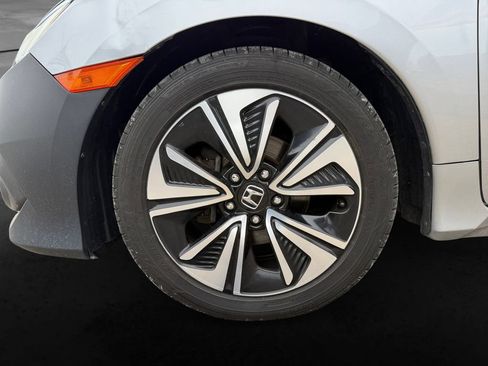 Used 2017 Honda Civic EX-L image 11