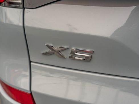 Used 2024 BMW X5 xDrive40i w/ M Sport Package AWD/4WD image 6