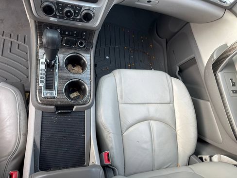 Used 2015 GMC Acadia SLT FWD image 19