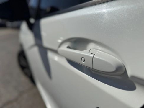 Used 2018 Honda Fit EX image 36