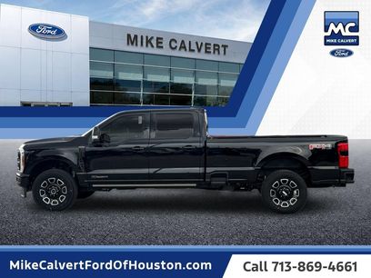 New 2026 Ford F350 Platinum w/ FX4 Off-Road Package