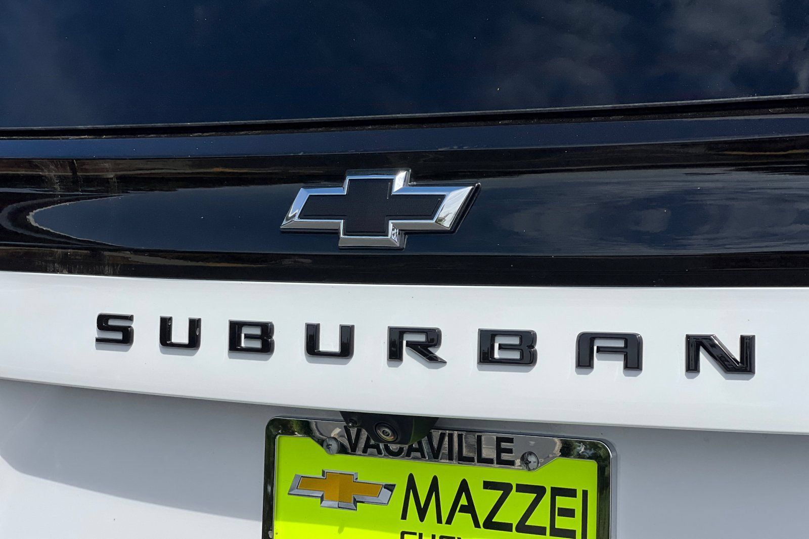Used 2026 Chevrolet Suburban RST RWD image 13